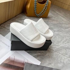 Balenciaga Slippers